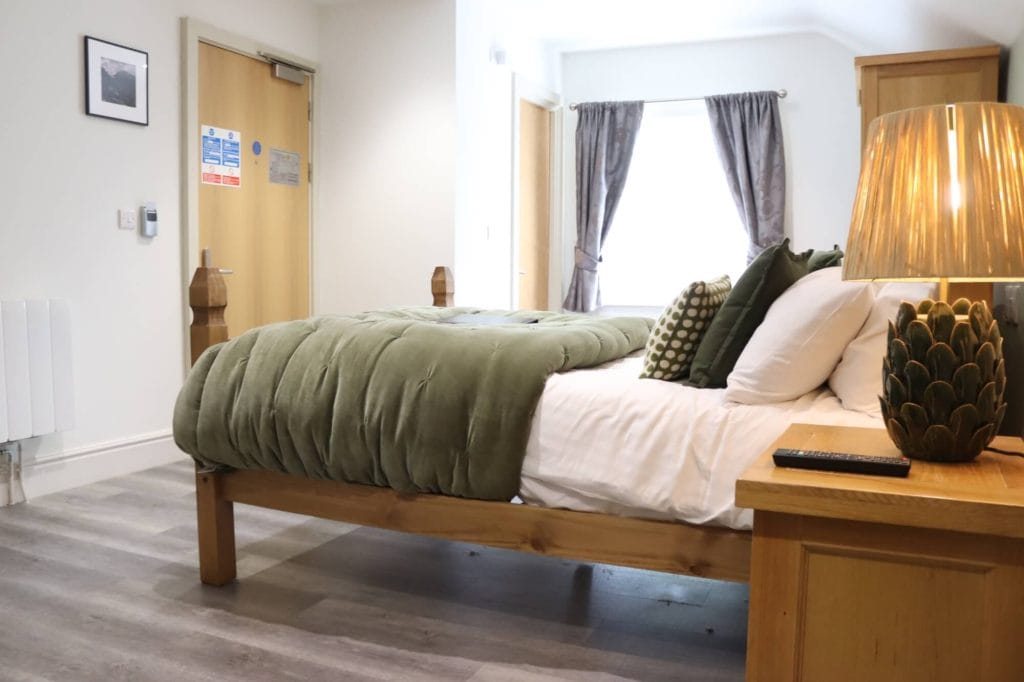 Bedroom 9 Gwesty Seren Hotel